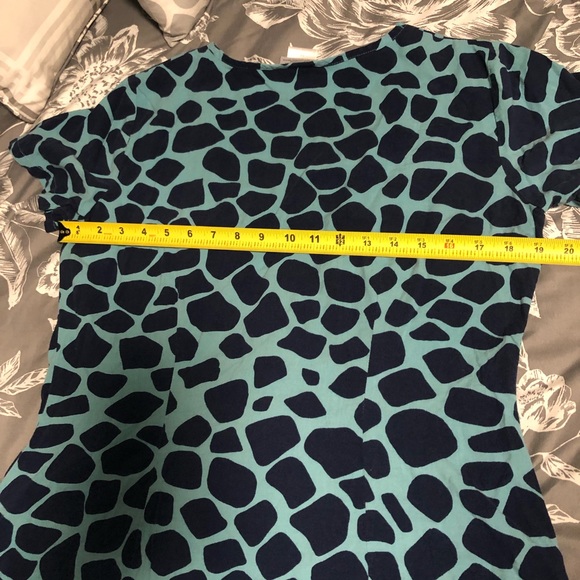 SOLD!  2 Scrub tops Sz M Grey’s Anatomy & Cherokee - Picture 11 of 16